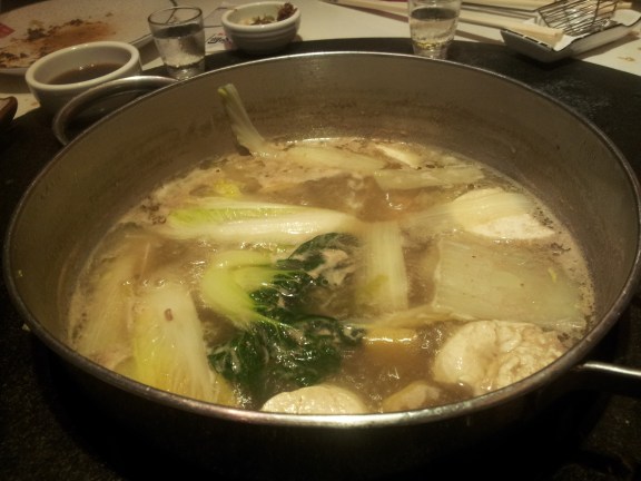 hotpot soup base (汤底) - we had the HK$88 clear vegetable soup
