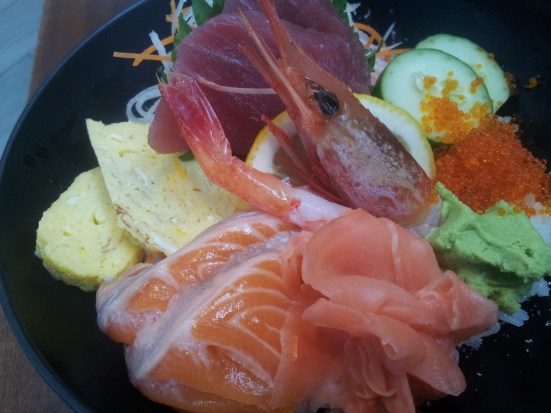 chirashi don