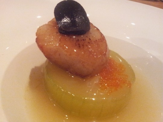 black turffle on hokkaido scallop with gourd