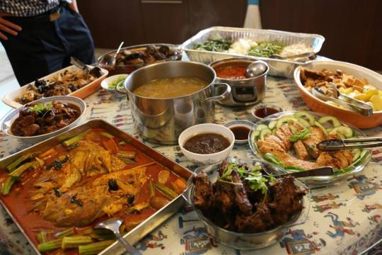 scrumptious peranakan spread 