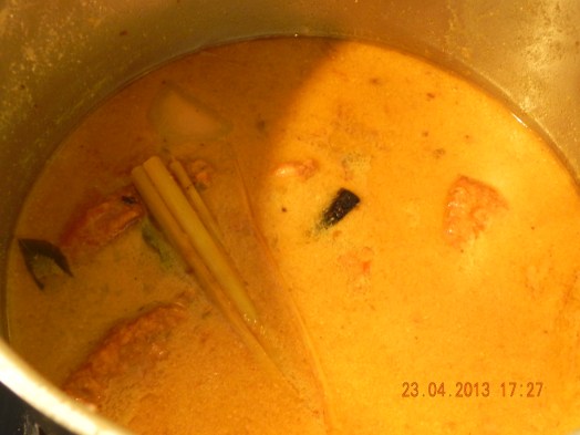 curry for curry chicken noodles