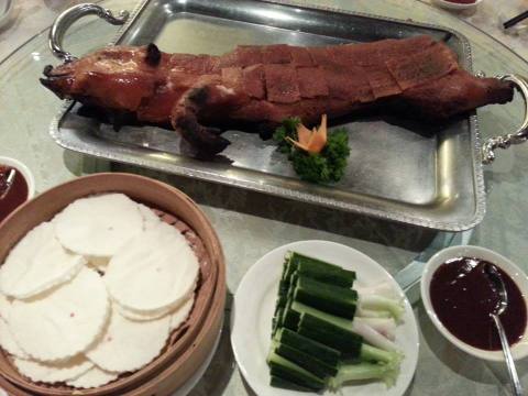 1/2 suckling pig (4 eats) for 6pax