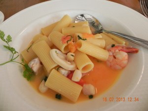 rigatoni with seafood