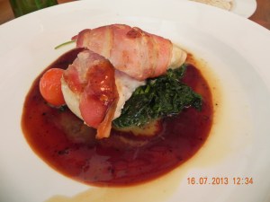 chicken wrapped with bacon