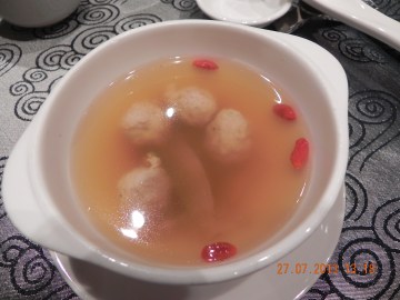 minced chicken balls in chinese yellow wine soup