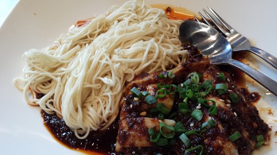 special sauce chicken (口水鸡) la mian -