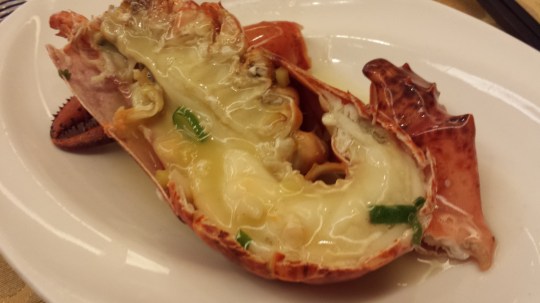 1/2 Baked Boston Lobster in Superior Soup (上汤局)