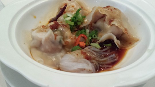 spicy mala dumpling (抄手) -