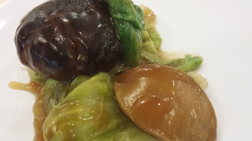 braised abalone with mushroom & lettuce