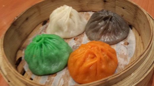 4 coloured xialongbao