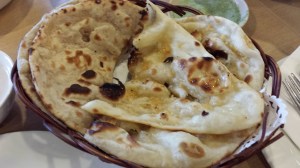 garlin naan (S$3.50) & tandoori roti (S$2.50)