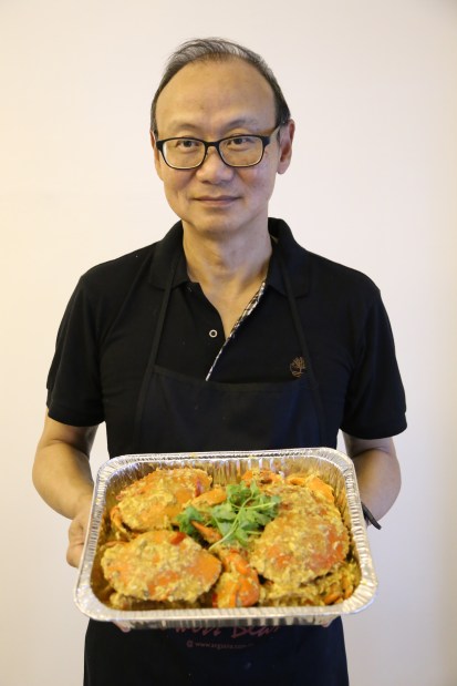chong loong's signature chilli crab