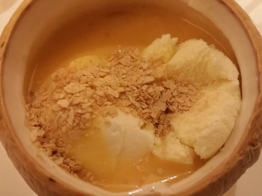 杨枝甘露 with ice cream