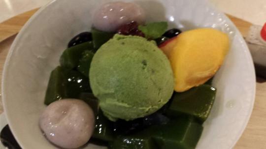 greentea jelly mochi dessert at L10 ramen village kyoto station