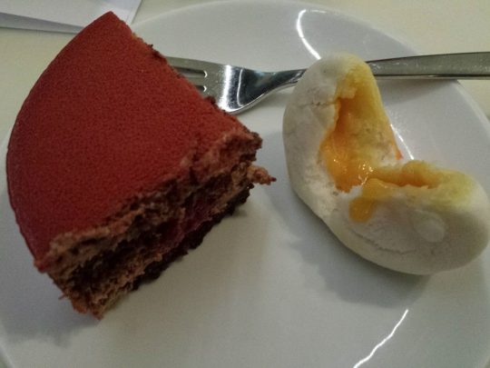 birthday cake & 流沙寿桃