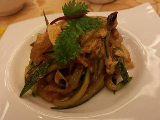 chicken salad with goma sauce