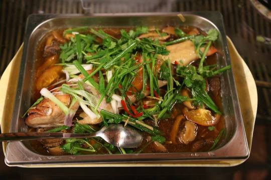 steamed red garoupa HK style