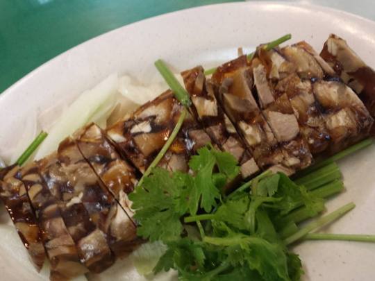 ter kar tan - pork trotters jelly (猪脚冻)