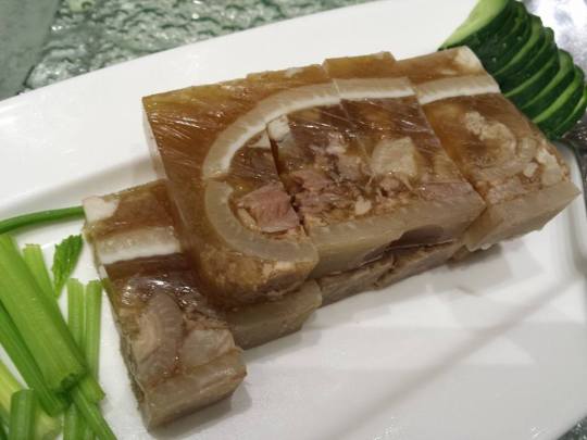 ter kar tan (pig trotter jelly)