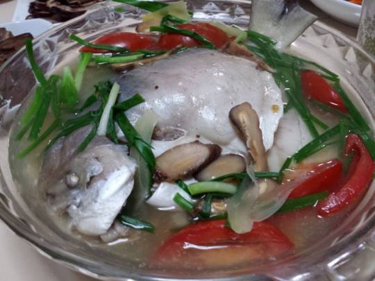 teochew steamed pomfret
