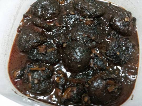 hör see fat choi (dried oysters with moss)