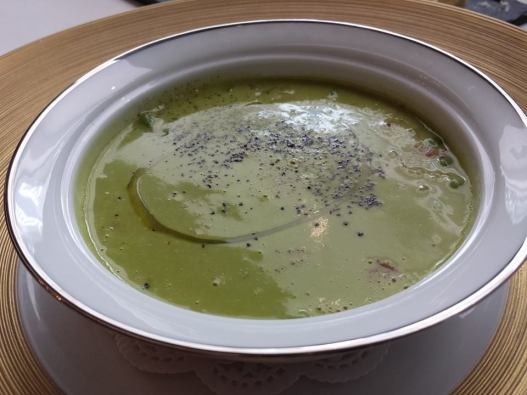 10153796_10152294117414494_16057447_n