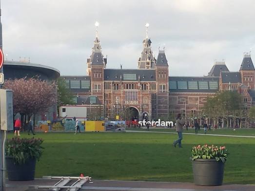 rihksmeseum - taken using my samsung s4 4x magnification from tram