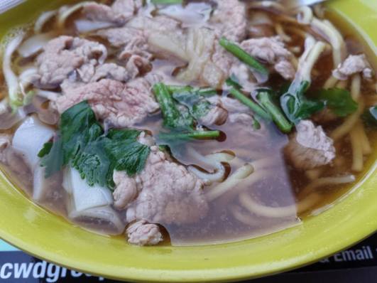 beef soup noodles