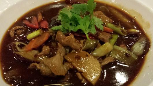 sichuan beef with rice crackers