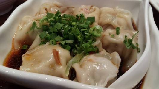 spicy dumplings 抄手