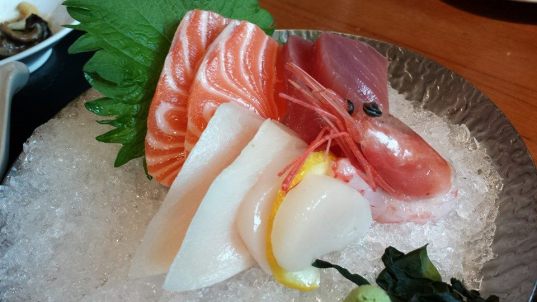 sashimi moriwasse for 2 = S$29.80