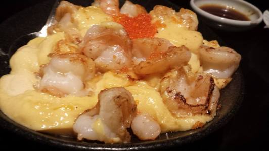 golden prawns - S$40