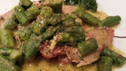 veal with asparagus - ok