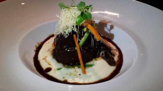 6hrs braised ox cheeks