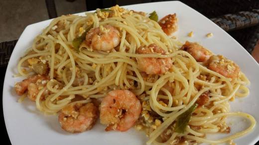 salted egg curry leaves prawn spaghetti