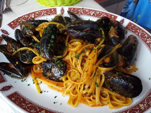 mussels pasta