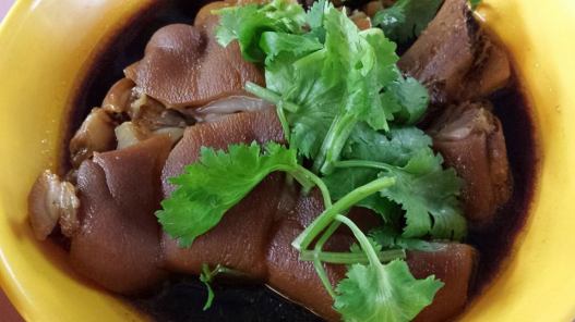 幸福潮州小食 pig trotter
