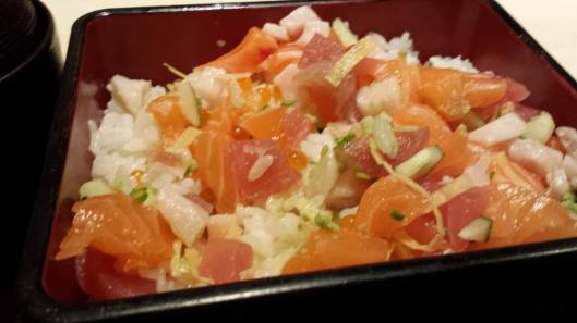 bara chirashi don