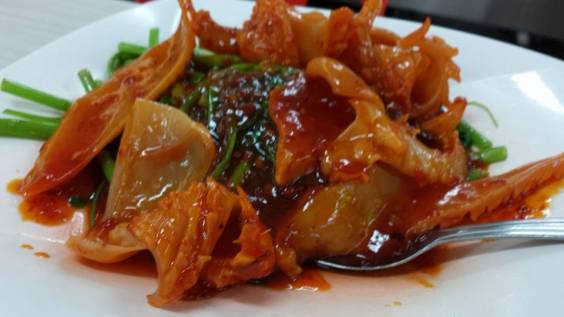 cuttlefish with kang kong