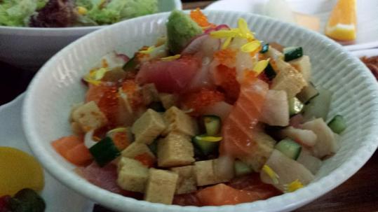 summer chirashi don set (S$25)