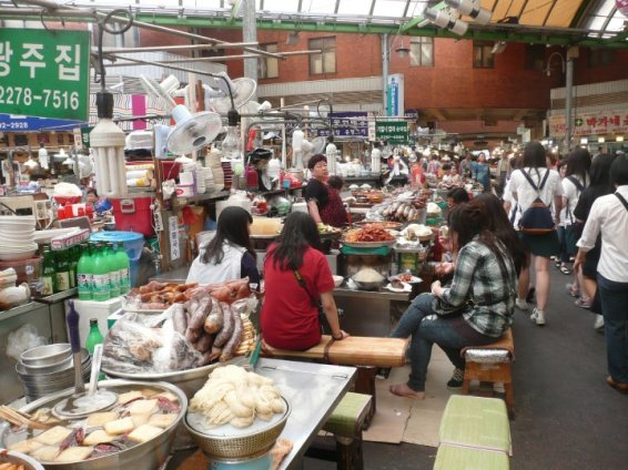 kwangjang market