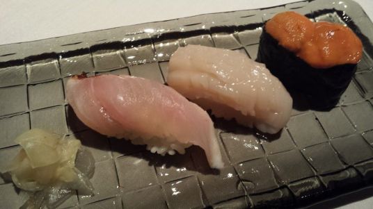 #10 my selection of sushi = kinmedai, hotate, uni (each diner can pick 3 types of sushi)