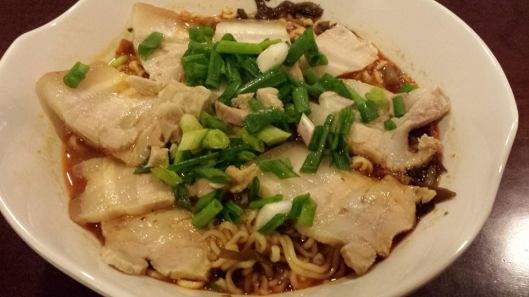instant chashu mala ramen (麻辣快熟面)