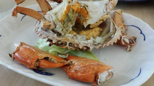 S$16 large cold crabc