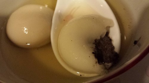 冬至吃汤圆 (eating sesame kochi with arrival of winter)