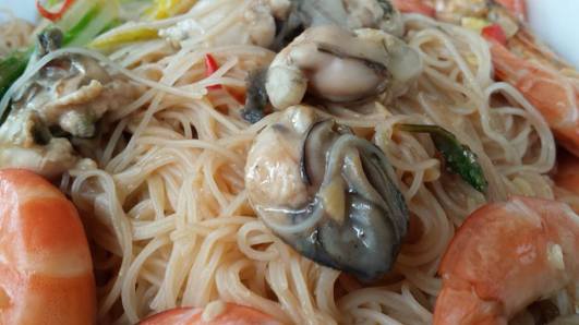 crab beehoon style prawn beehoon