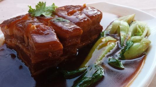 东坡肉 braised pork belly