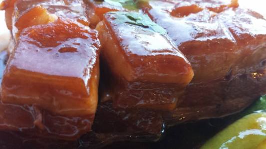 东坡肉 braised pork belly