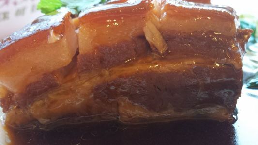 东坡肉 braised pork belly