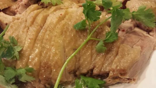 盐水鸭 spicy duck